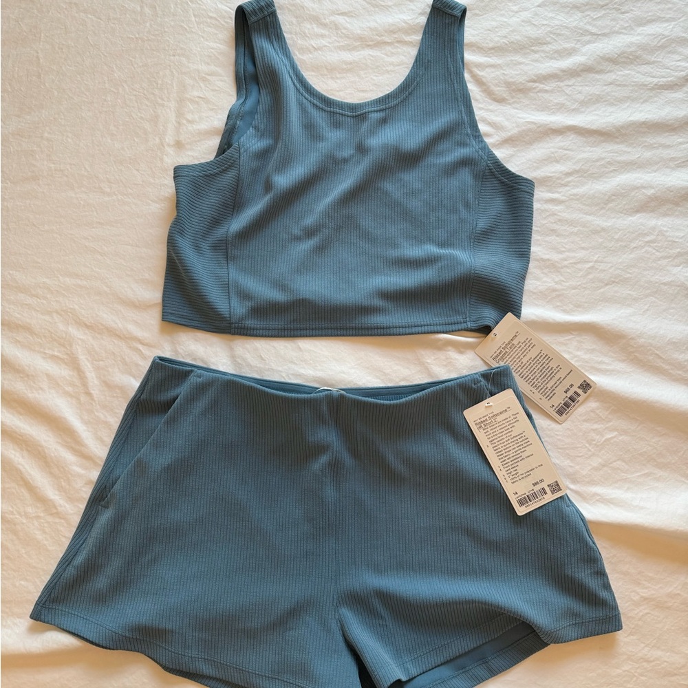 Lululemon Women's effortless summer outfit - Blue nwt 14